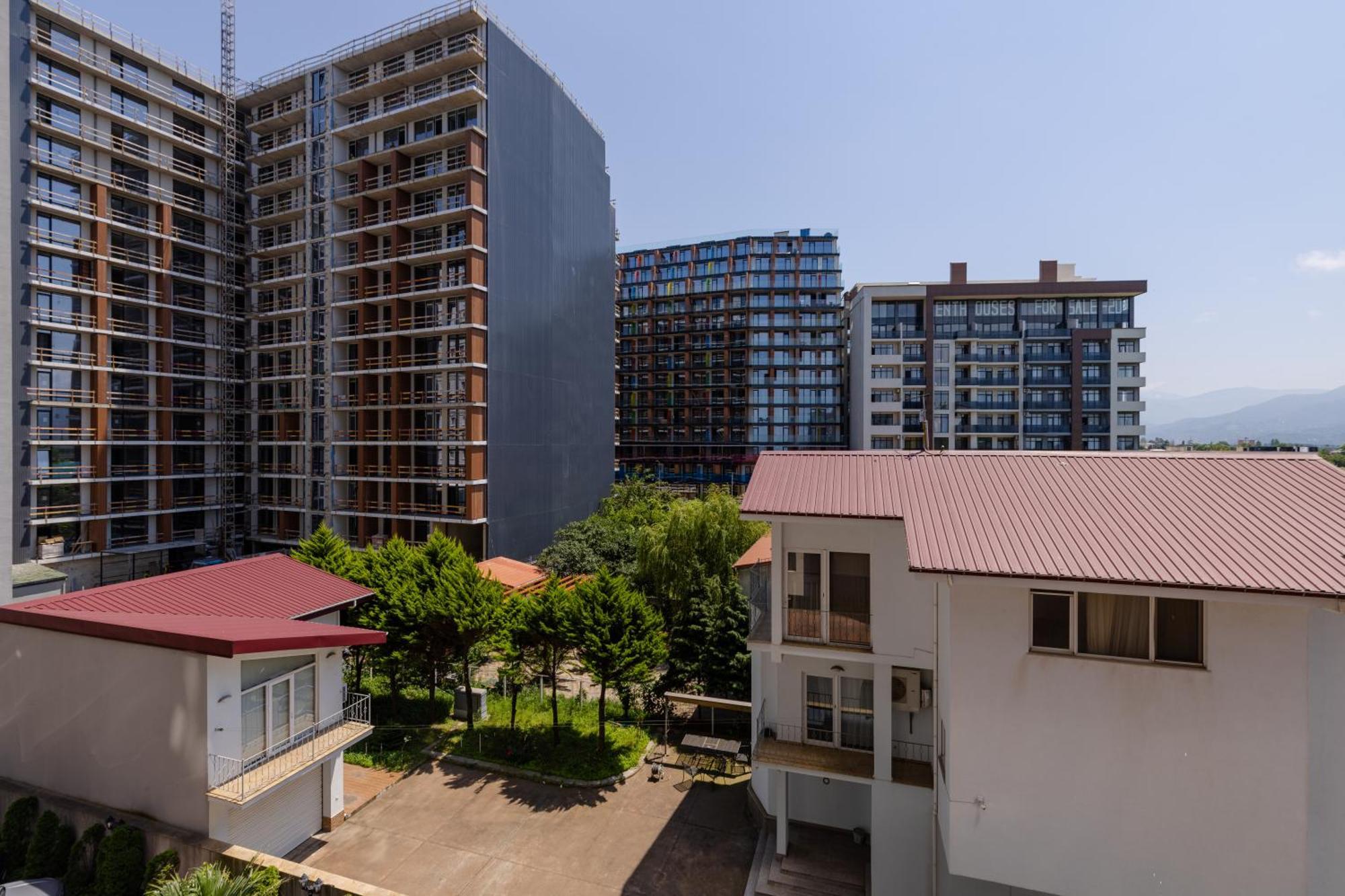 Aqua Batumi Hotel & Apartments Экстерьер фото