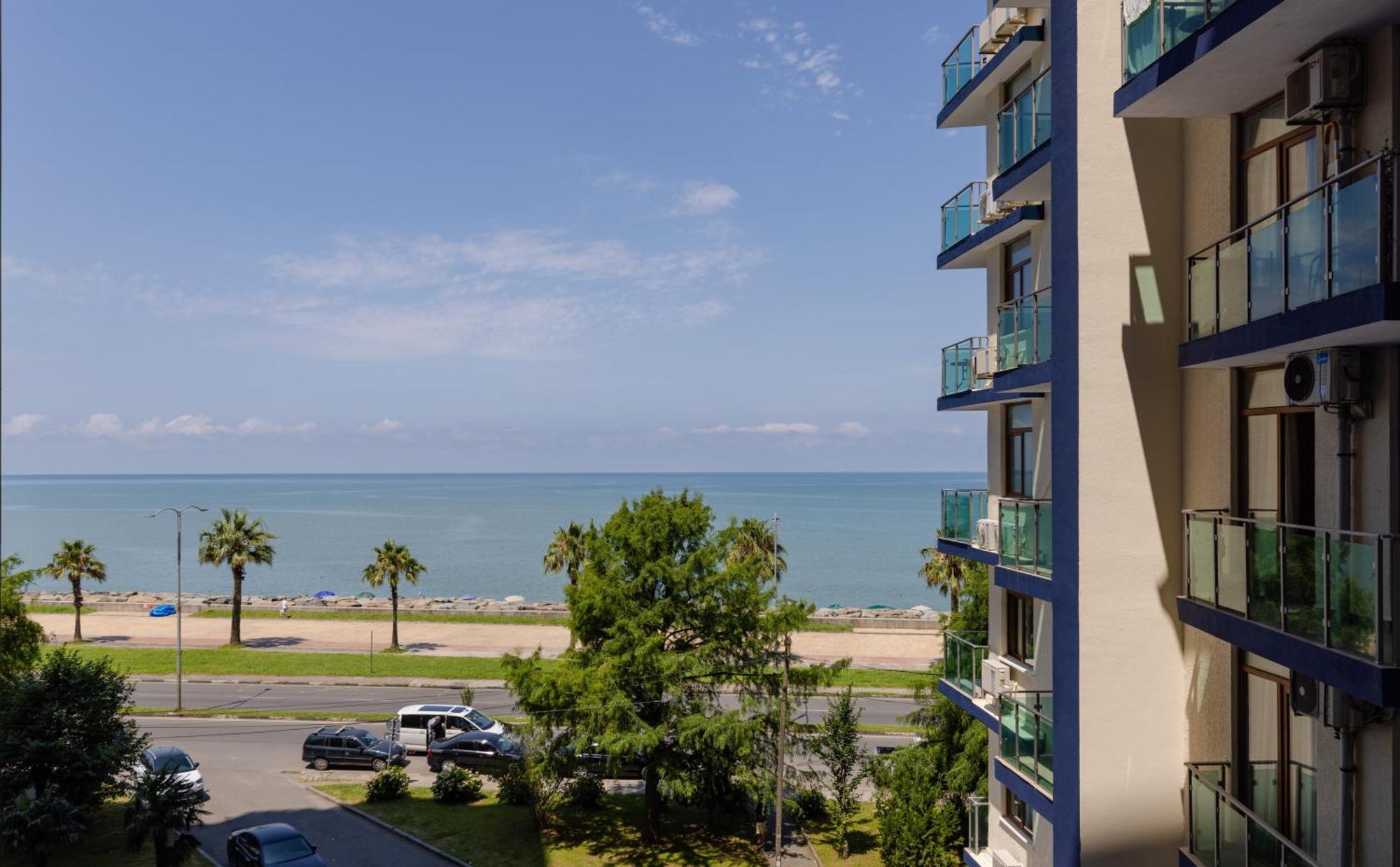 Aqua Batumi Hotel & Apartments Экстерьер фото